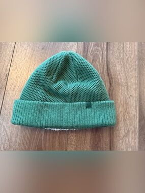 Lululemon Fleece lined knit Beanie Green unisex One Size